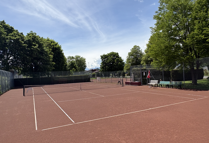 Tennisplatz Ansicht 2