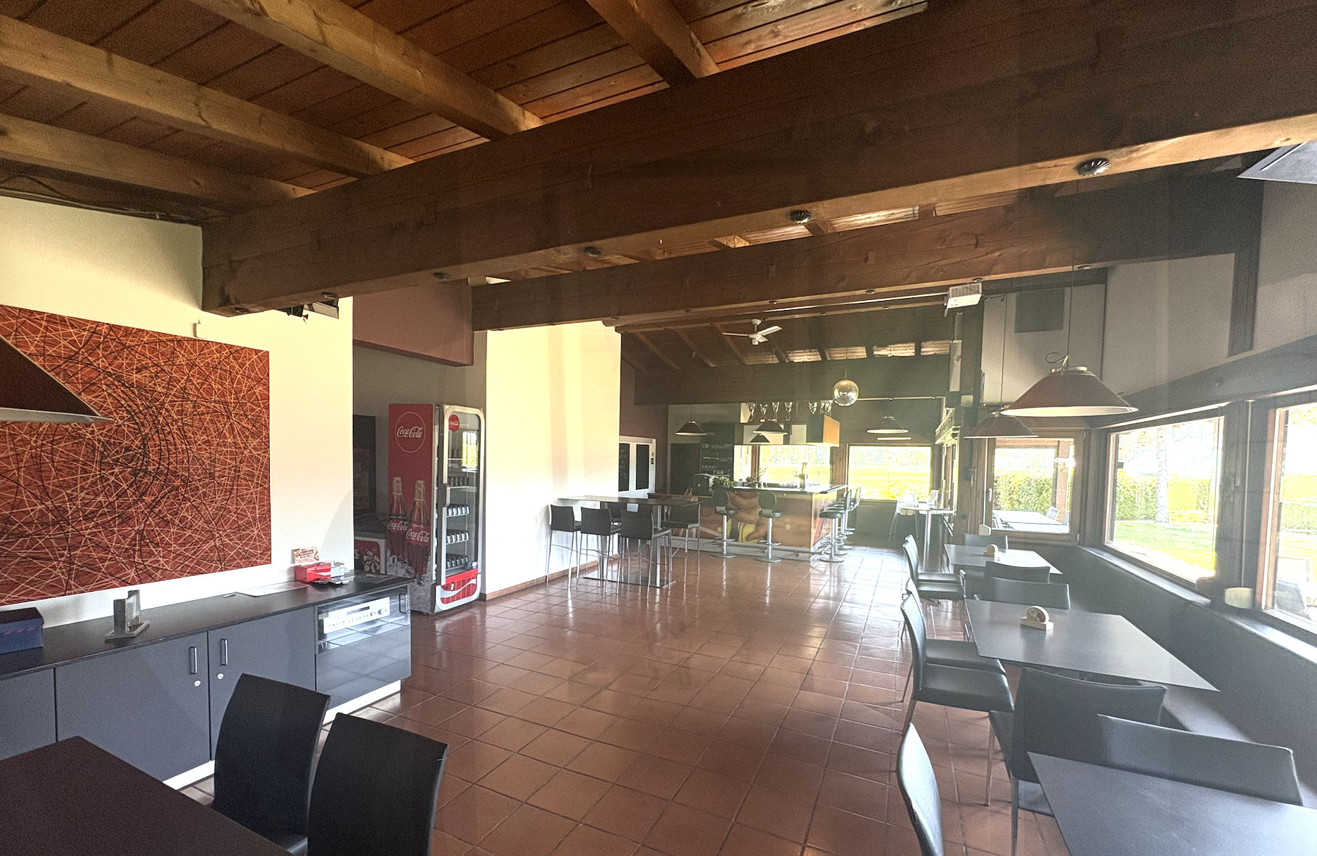 Clubheim – Blick in den Gastraum